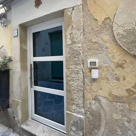 Apartment Ortigia 26 *